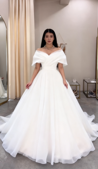 Simple Wedding Dress Ball Gown Off The Shoulder White Long Wedding Dresses Bridal Gowns DP1379