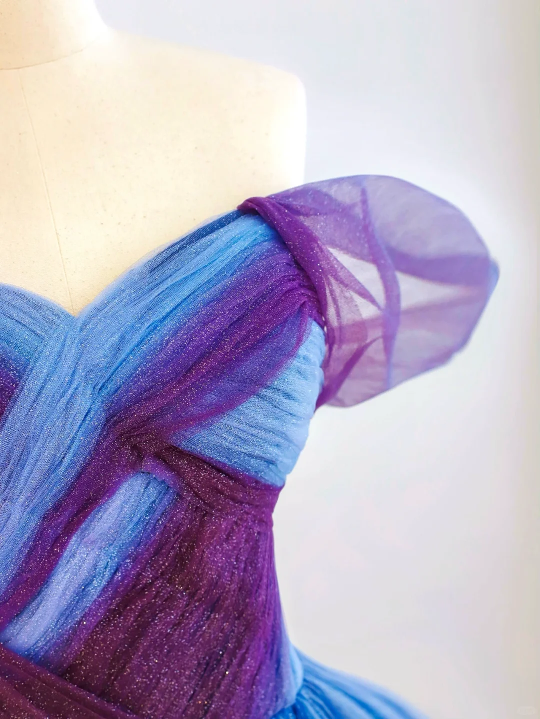 Elegant Glamour Ball Gown Off The Shoulder Grape Tulle Prom Dress Party Dress Long Evening Dresses DP1507