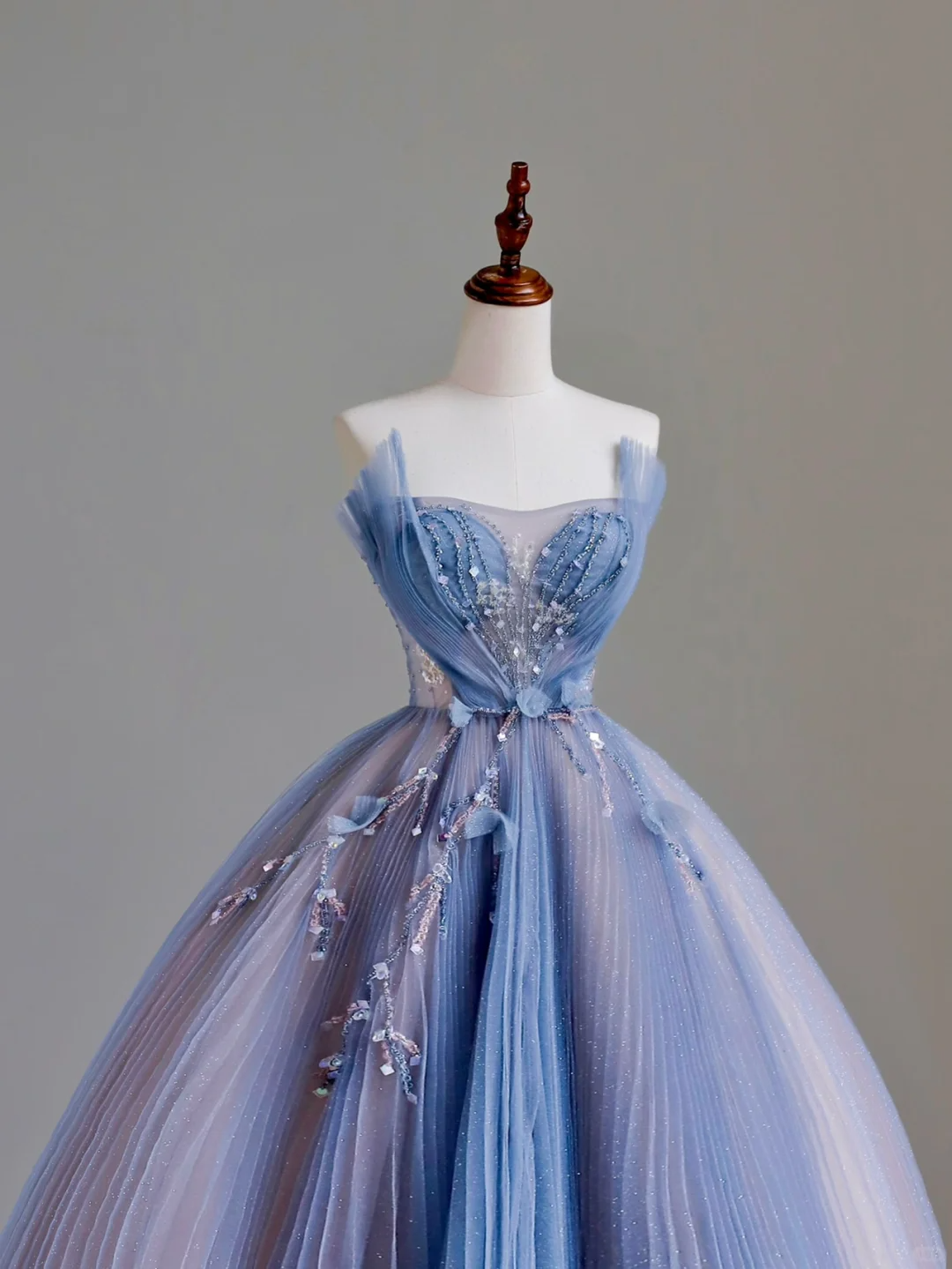 Robe de soirée élégante et glamour, coupe trapèze, sans bretelles, en tulle bleu, longue, DP1529