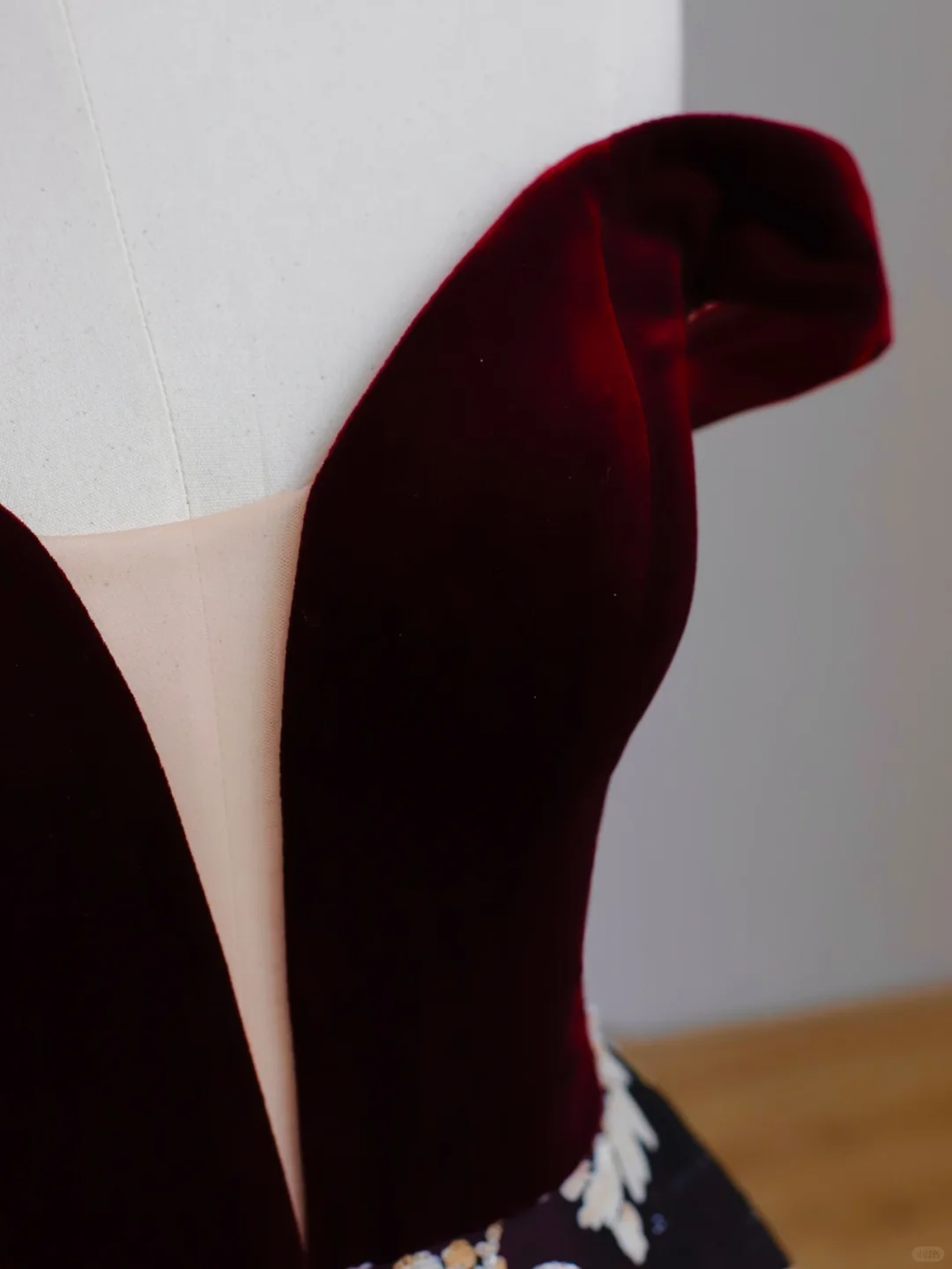 Robe de bal élégante et glamour, épaules dénudées, en satin bordeaux, robe de soirée longue, DP1535