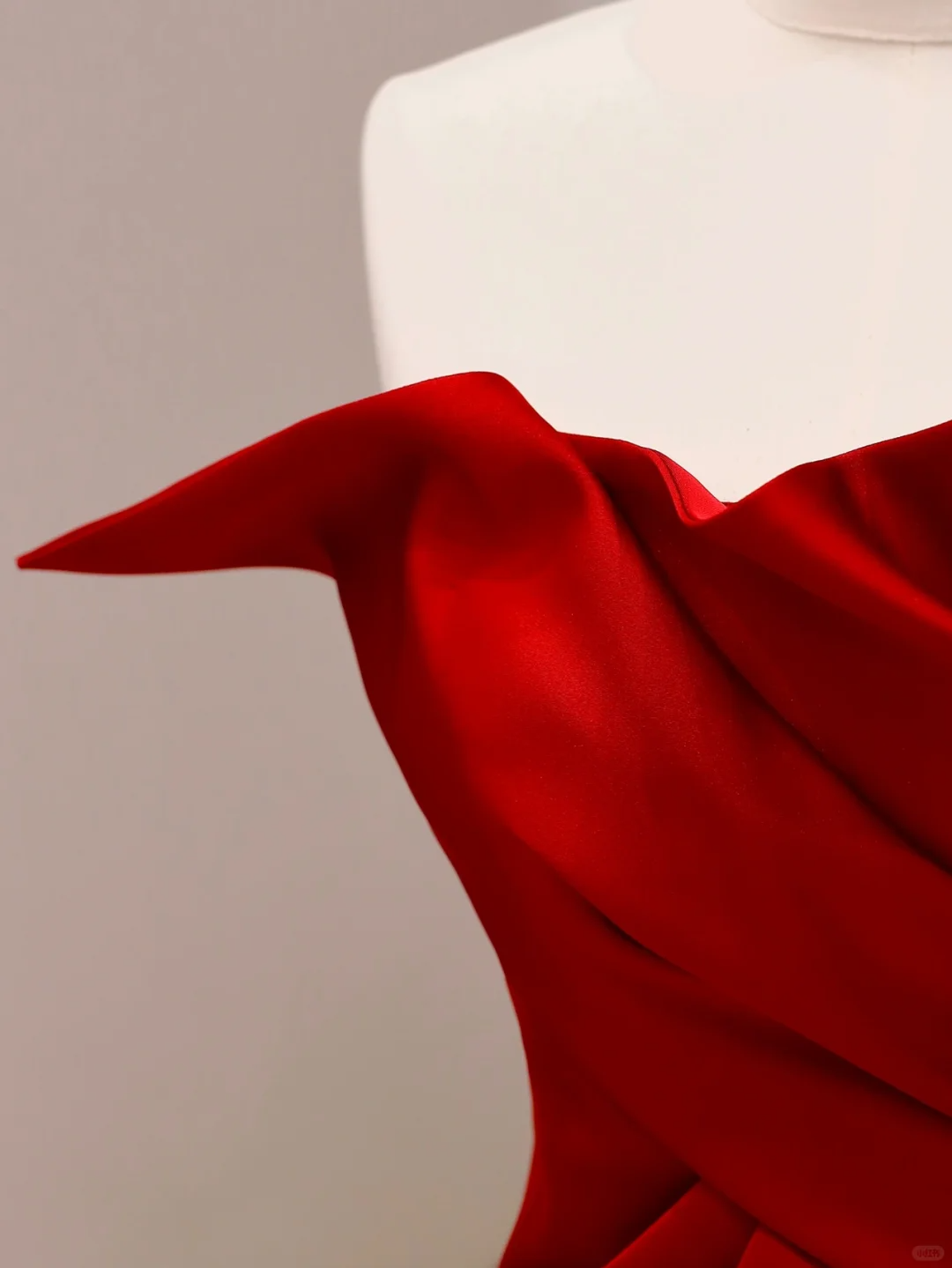 Robe de soirée longue rouge élégante et glamour, style sirène, asymétrique, DP1541