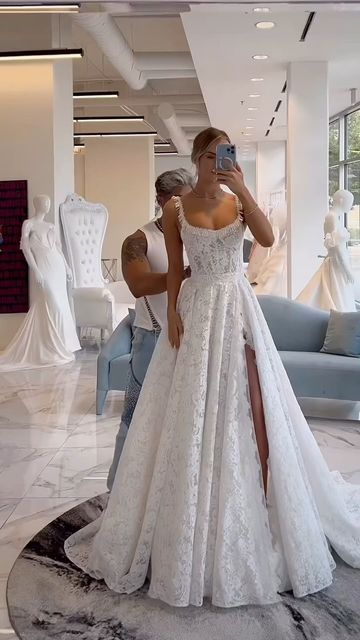 Classic Bridal Gown A line Square Lace White Summer Long Wedding Dresses Minimalist Bridal Gowns DP1596