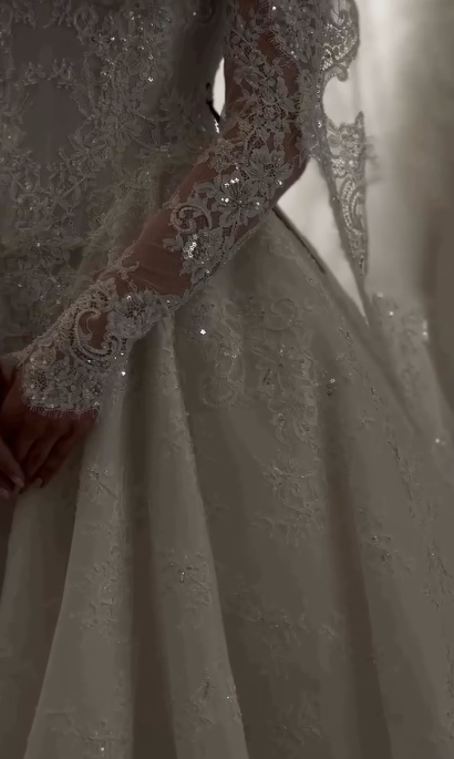 Ethereal Wedding Dress Ball Gown Off The Shoulder Tulle Lace White Wedding Dresses Bridal Gowns DH854