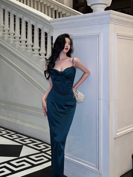 Robe de soirée longue bleue élégante et glamour, style sirène, bretelles spaghetti, DP1632