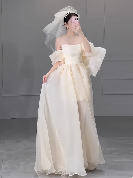 Romantisches Brautkleid Ballkleid Off The Shoulder Brautkleider Minimalistische Brautkleider DP1649