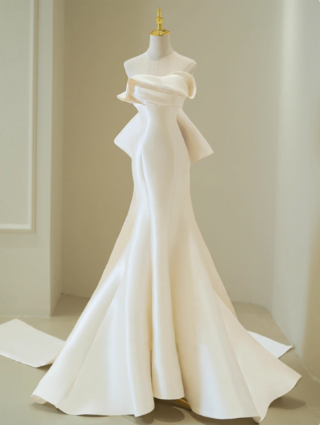 Robe de mariée classique sirène bustier en satin blanc, robes de mariée minimalistes DP1656