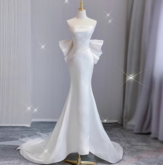 Robe de mariée classique sirène bustier satin blanc robes de mariée minimaliste robes de mariée DP1657