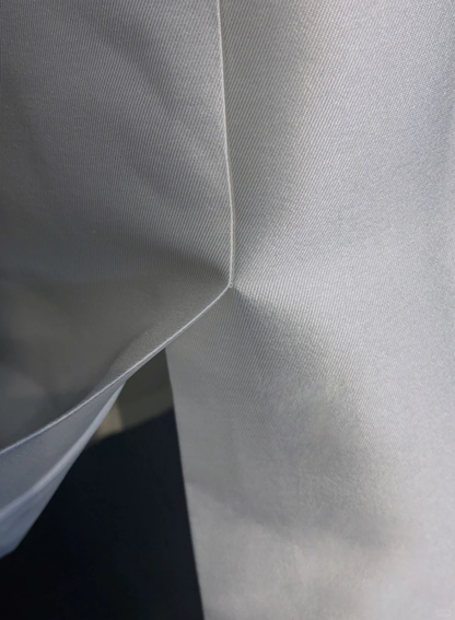 Robe de mariée classique fourreau courte en satin blanc, robes de mariée minimalistes DP1692