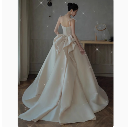 Pretty Wedding Dress Ball Gown Spaghetti Straps Satin Wedding Dresses Bridal Gowns DP1799