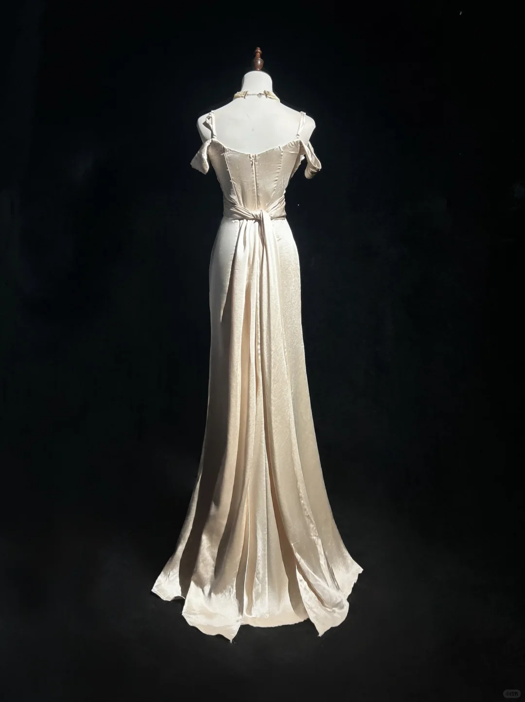 Gorgeous Mermaid Spaghetti Straps Champagne  Long Prom Dress Party Dress Graduation Dresses DP1835