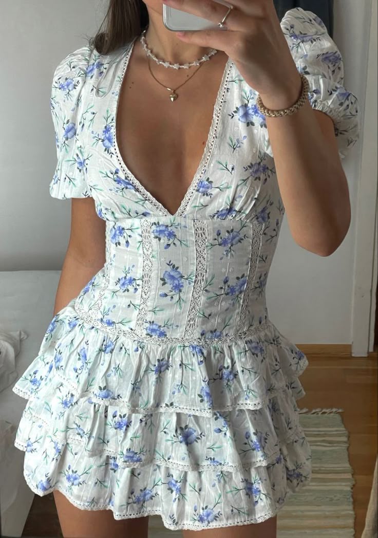 Robe de soirée simple à col en V et motif floral bleu, tenue de cocktail d'été Hoco DP1928
