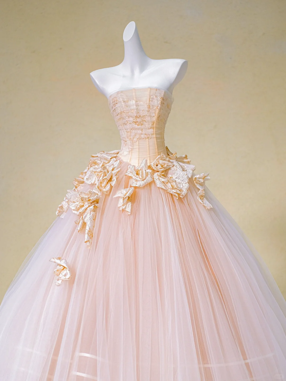 Pretty Wedding Dress Ball Gown Strapless Pink Tulle Floral Long Wedding Dresses Bridal Gowns DP1981