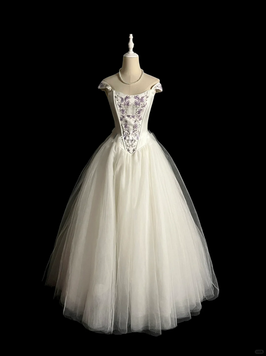 Vintage Ball Gown Off The Shoulder White Tulle Long Evening Party Gowns Evening Formal Dresses Evening Dress DP2024