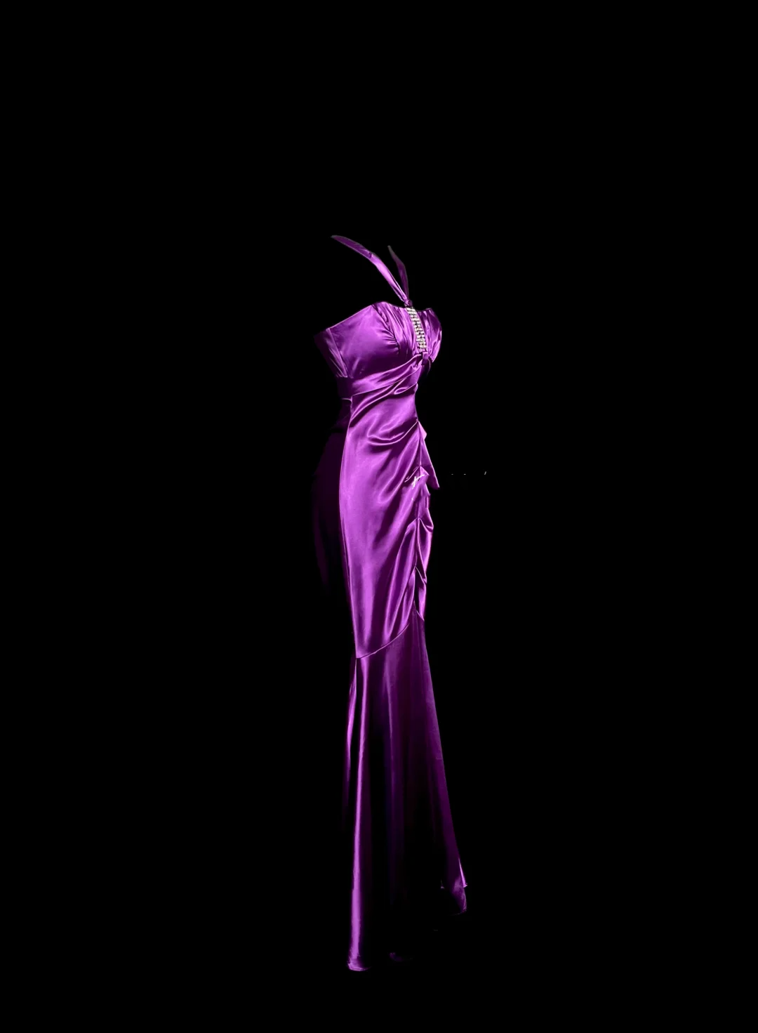 Vintage Mermaid Halter Satin Grape Satin Pleated Long Prom Dress Party Dress Graduation Dresses DP2059