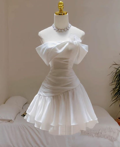 Cute A line Off The Shoulder White Chiffon Summer Homecoming Dress Hoco Dress Mini 16th Birthday Outfit Cocktail Dresses DP2092