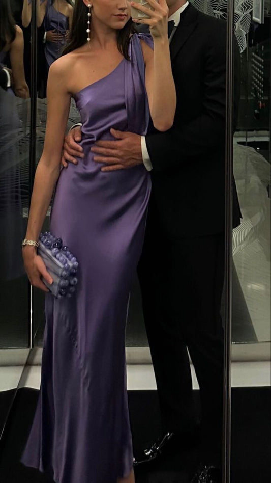 Wunderschöne Meerjungfrau One-Shoulder-Trauben-Satin-Ballkleider Formale Sommer-Hochzeitsgastkleider Hochzeitsgast-Outfits DP2134