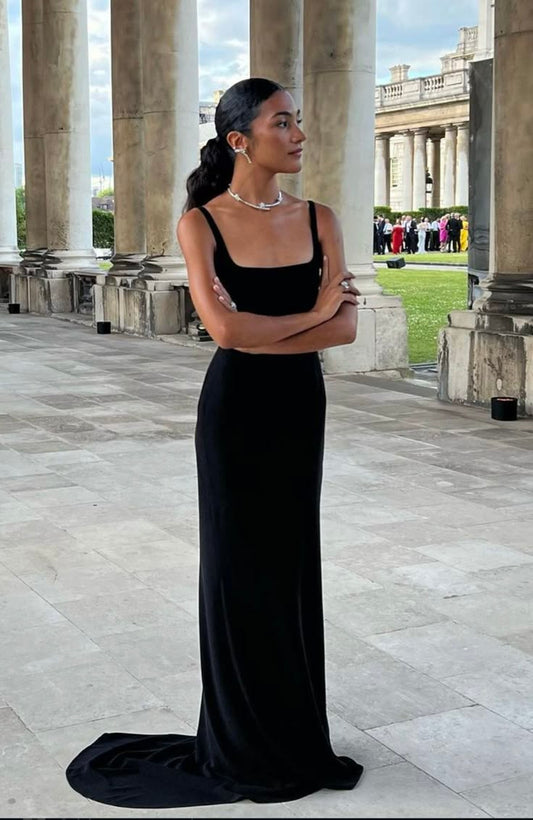 Schlichtes Etuikleid mit quadratischem Ausschnitt, schwarze Abendkleider, formelle Sommerkleider für Hochzeitsgäste, Outfits für Hochzeitsgäste, DP2183
