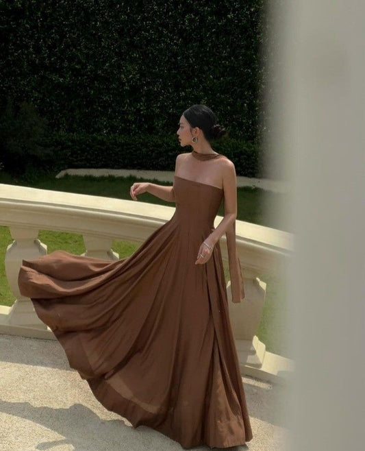 Schlichte A-Linie trägerlose braune Ballkleider formelle Sommerkleider für Hochzeitsgäste Outfits für Hochzeitsgäste DP2216