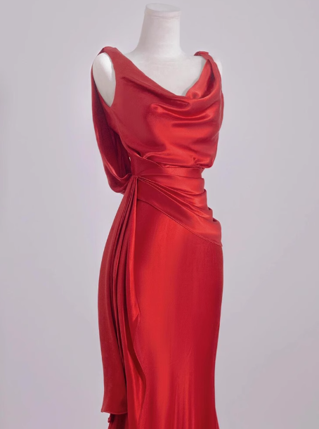 Elegante Meerjungfrau V-Ausschnitt Rot Satin Ballkleider Formale Sommer Hochzeitsgastkleider Hochzeitsgast-Outfits DP2277
