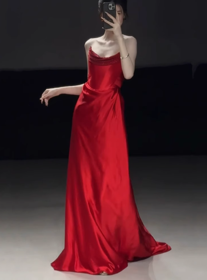 Wunderschönes Etui-Kleid aus trägerlosem rotem Satin, formelle Sommerkleider für Hochzeitsgäste, Outfits für Hochzeitsgäste, DP2279
