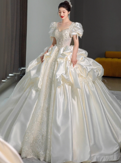 Princess Bridal Dress Ball Gown V-Neck Satin White Beads Long Wedding Dress Modest  Bridal Gowns DP2767