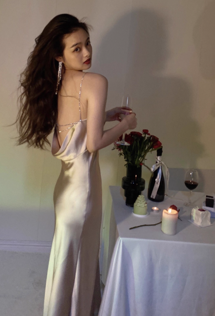 Elegant Sheath Spaghetti Strap Long Evening Gowns Satin Open Back Special Formal Dresses Prom Dresses DP2781