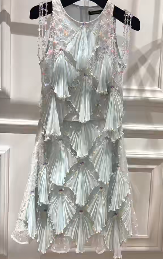 Fairytale Round Neck Sheath Homecoming Dress Chiffon Beaded Short Birthday Skirt Sequin Sweet Party Dress DP2808