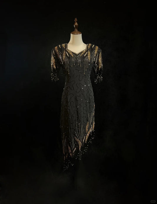 Glamour Black Sheath V-neck Mother of the Bride Dress Chiffon Beaded Short Evening Gown DP2876