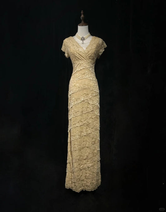 Glamour Gold Sheath V-neck Mother of the Bride Dress Lace Beaded Long Evening Gown DP2877