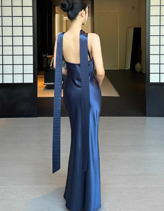 Elegant Sheath Navy Blue Evening Dresses, Halter Neck Satin Wedding Guest Dresses DP2999