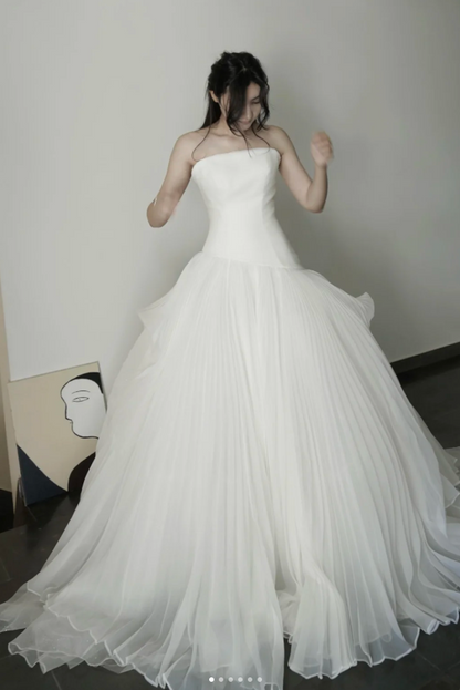 Modest Strapless Ball Gown Satin Wedding Dress, White Tulle Ruffles Bridal Gowns DP03025