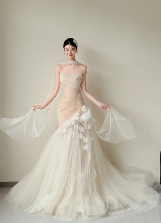 Modest Mermaid Tulle Wedding Dress, Spaghetti Straps Bridal Gowns DP3114