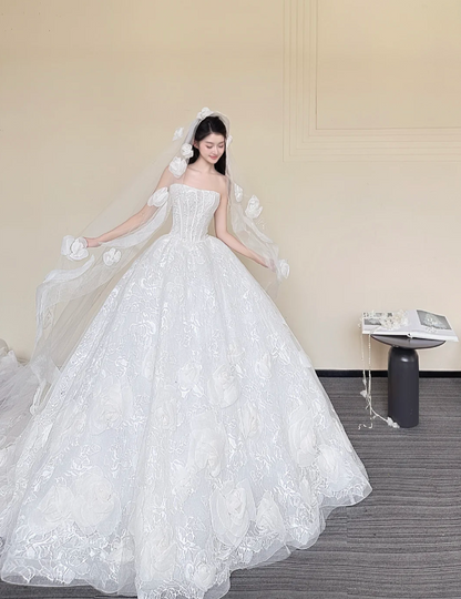 Timeless Strapless A-Line Tulle Applique Wedding Dress, White Sleeveless Bridal Dresses DP3115