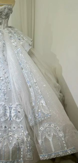 Timeless Strapless Ball Gown Tulle Wedding Dresses White Bridal Gowns DP3185