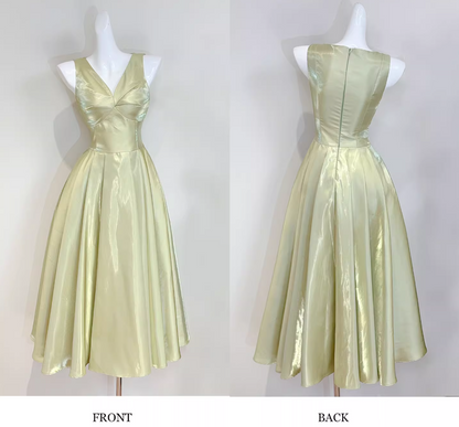 Süßes Ballkleid Spaghettiträger Silbergrau Mini Kurzes Formales Homecoming-Kleid Party Kurzes Ballkleid Hoco Kleider DH2684
