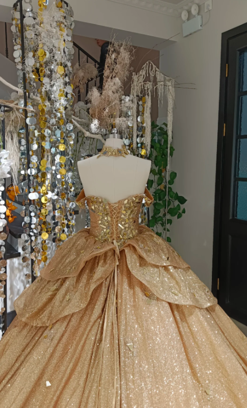 Cute Off-the-shoulder Ball Gown Sequins Long Prom Dresses Gold Quinceanera Dresses estido De 15 Anos Sweet 16 Dress DP3262