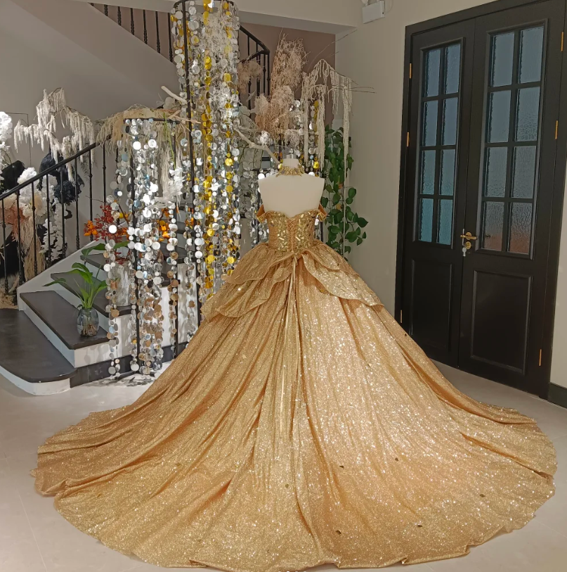 Cute Off-the-shoulder Ball Gown Sequins Long Prom Dresses Gold Quinceanera Dresses estido De 15 Anos Sweet 16 Dress DP3262
