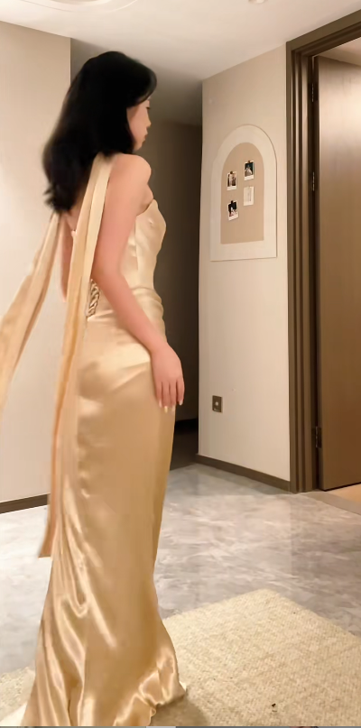 Elegant Strapless Sheath Wedding Guest Dresses Gold Strapless Formal Dress Satin Sleeveless Evening Gowns DP3274