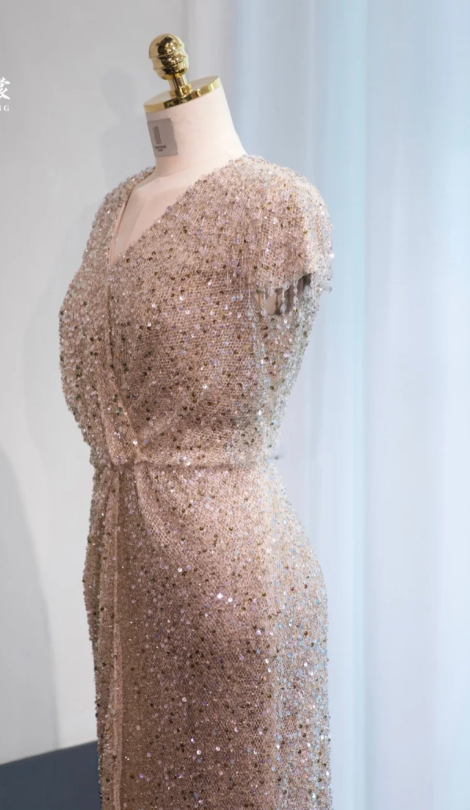 Elegant Sheath Evening Dress Sequins Champagne Gold Mother of the Bride Dresses Short Sleeves Guest Dresses DP3288