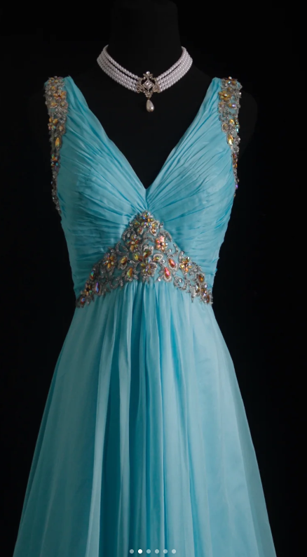 Vintage V-neck A-Line Long Evening Dresses Chiffon Turquoise Prom Dresses DP3304