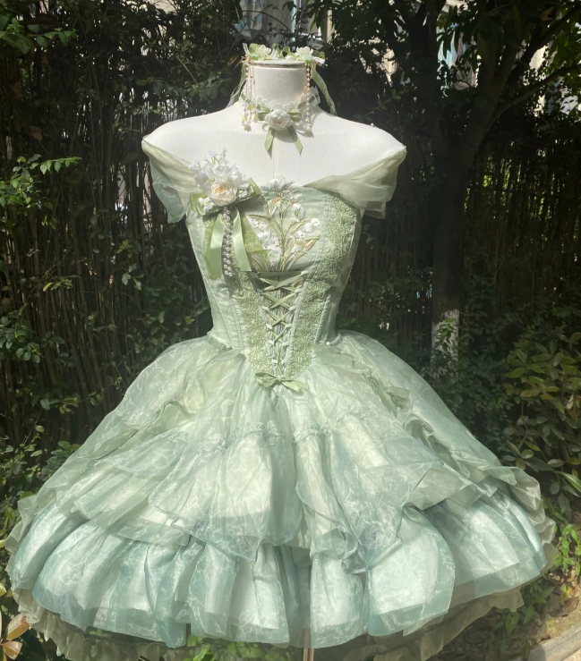 Cute Off-the-shoulder Short Ball Gown Tulle 18th Birthday Outfit Green Lolita Dresses DP3321