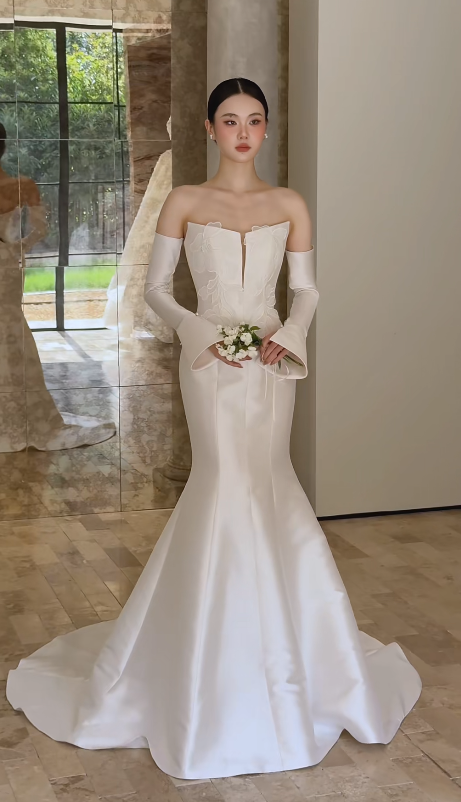 Timeless Strapless Mermaid Wedding Dresses Satin White Bridal Gowns DP3330