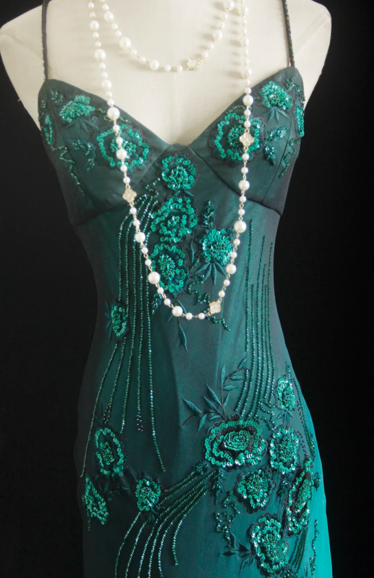Glam Spaghetti Strap Sheath Long Prom Dresses, Chiffon Beaded Blue Formal Dresses DP3333