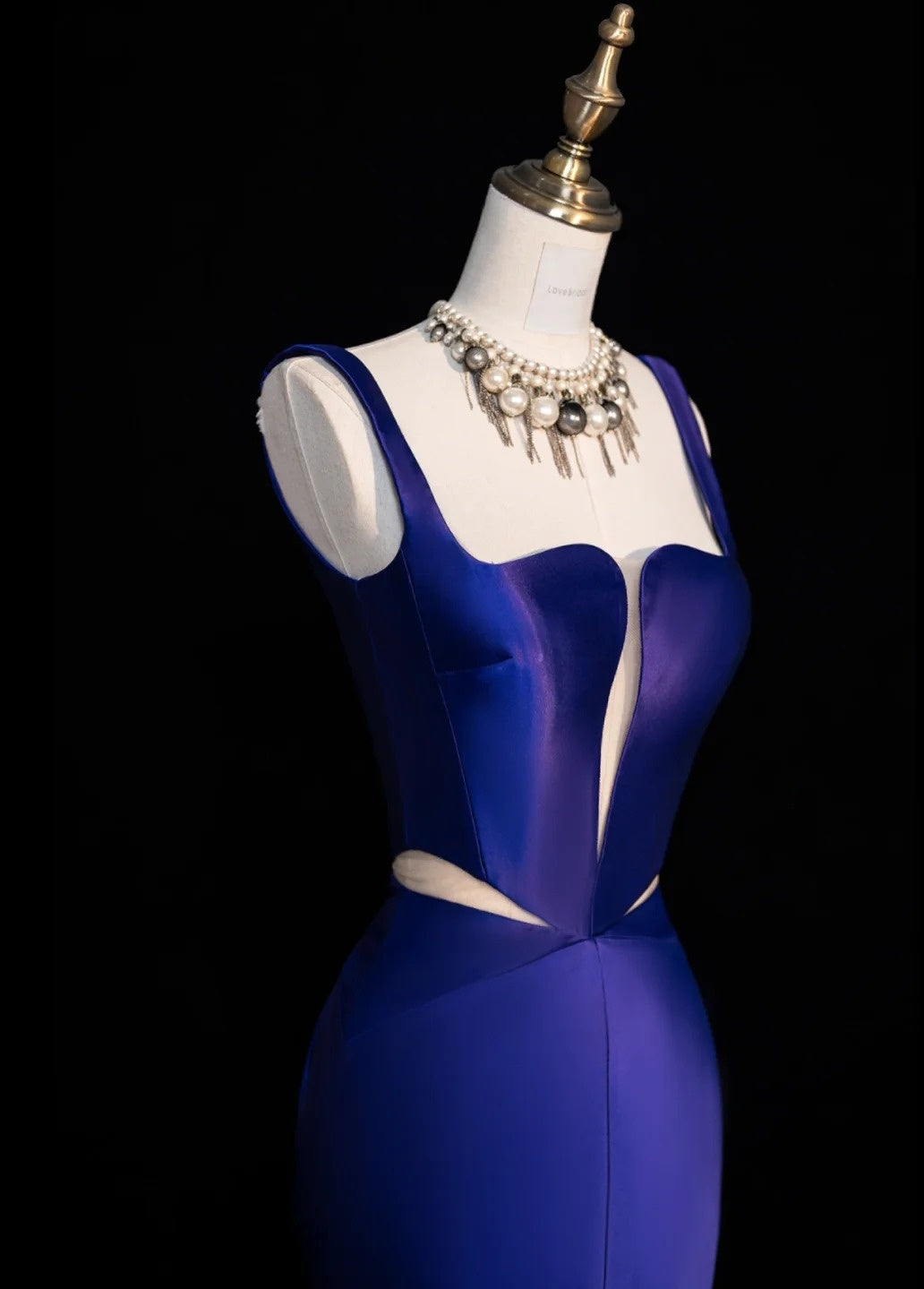 Chic Strap Sheath Long Prom Dresses Satin Royal Blue Evening Dresses DP3337
