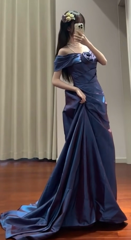 Elegant Off-the-shoulder A-Line Long Prom Dresses Satin Navy Blue Evening Dresses DP3374