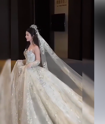 Luxury Sweetheart Neck Ball Gown Beaded Long Wedding Dresses Tulle White Bridal Dresses Sleeveless Bridal Gowns DP3697