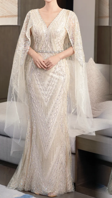 Elegant V-neck Sheath Wedding Guest Dresses Tulle Beaded Light Champagne Mother of the Bride Dresses with Cape DP3712