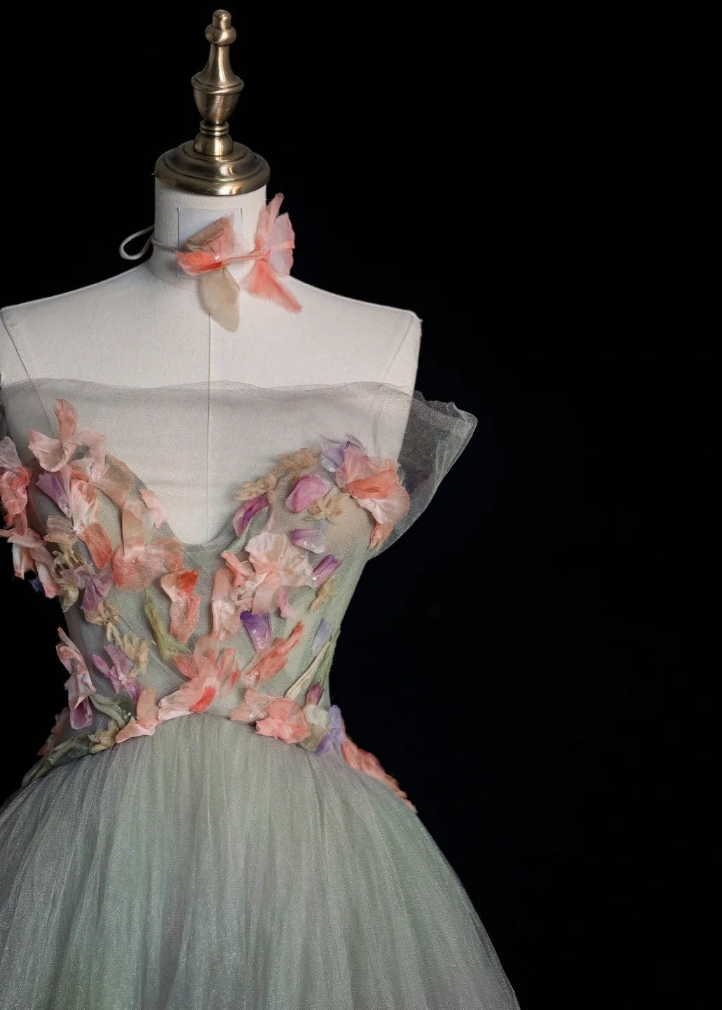 Cute Strapless A-line Long Prom Dresses Tulle Light Green Evening Dresses Sweet 16 Dress DP3729