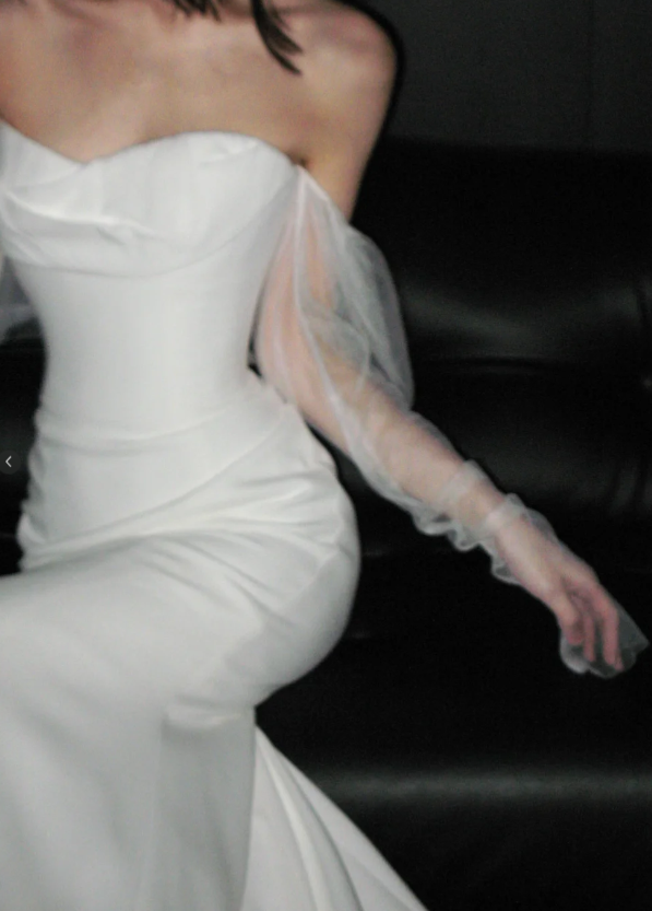 Elegant Off-the-shoulder Mermaid Long Wedding Dresses Chiffon White Bridal Gowns Long Sleeve Bridal Dresses DP3762