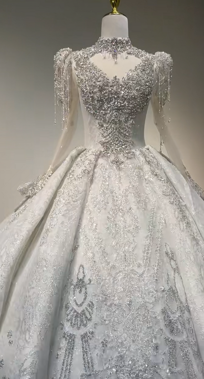 Gorgeous Ball Gown Beaded Long Wedding Dresses Tulle White Bridal Gowns Long Sleeve Bridal Dresses DP3764